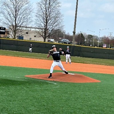 jaketorres101's profile picture. Elite Baseball Training • 2028 • Ohs • email- jake_rtorres10@icloud.com