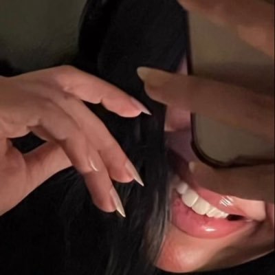 قد لا تكون جميع أيامنا جميله،ولكن هناك دومًا شيء جميل في كل يوم نعيشه يستحق الشكر,الحمدلله دائمًا وأبدًا 💛💛....
