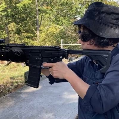 8g_a3's profile picture. 一緒にやってくれる方募集中、関東を中心にサバゲーをしてます 歴は1年ぐらいですけど初心者。サバゲー関係の方無言フォロー&フォバ させていただきますインドアが多いです！相棒:tr1.グロック19.ピットバイパージョンウィック大好き