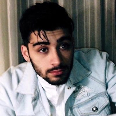 4zaynseyesonly's profile picture. zayn & exo shooter ~

you can probably find me in a corner crying to track 17 of RUTS by zayn ~