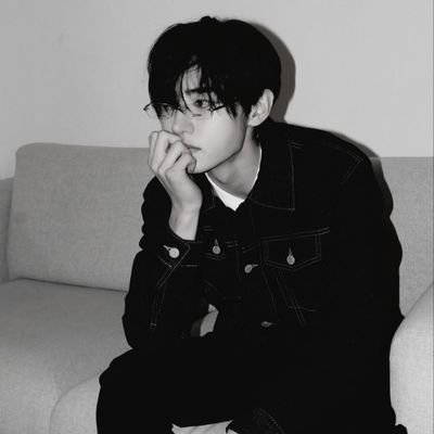 hoonieepatootie's profile picture. 