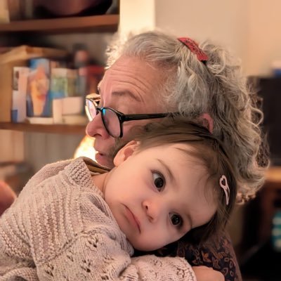 laurentobia's profile picture. Illustrator Author, nanna not normally in that order . All enquiries to agent Frances. email below 😄