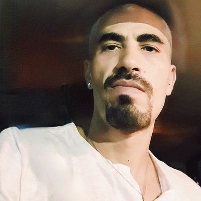 isqueirobic's profile picture. ◀️🌈💆🏽‍♂️