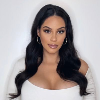 yasmine_hahn's profile picture. 📍London