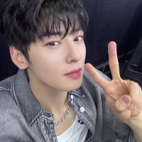 ada 🧸💜 (@chaeunwowza) 's Twitter Profile Photo ada 🧸💜 (@chaeunwowza) 's Twitter Profile Photo