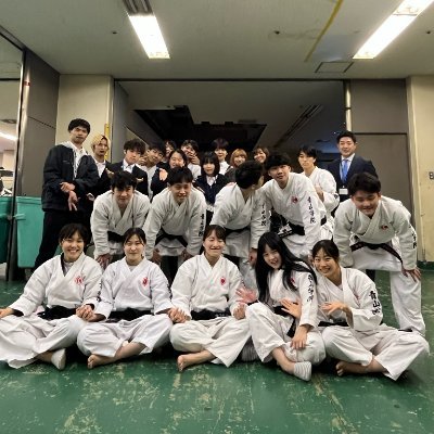 2025年度新歓用です🌸 #日本拳法 とは防具を着装して打撃・蹴り・投げ技などなどの総合格闘技🔥🥊《活動日》 火 金18:40-20:40(所属キャンパス) 水 土15:00-18:00(青山キャンパス) 見学・体験の方お気軽にDMお待ちしてます! #春から青学 #青学新歓 詳しくはインスタをチェック↓↓↓