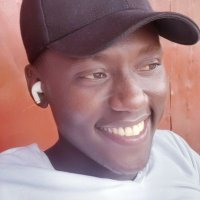 Flower guy ug🇺🇬 (@niwajose) 's Twitter Profile