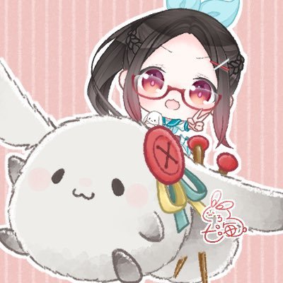 (自宅療養中)かわいいは正義！お絵描きや手芸等の創作が大好きなごった煮エンターテイナー七海しろろですｯ
白紙の夢を彩るために世界を描いて過ごしてます。ご依頼などのご相談はお気軽にDMまで∈(๑･ヮ･๑)∋ 
https://t.co/HvSj0JKCBz