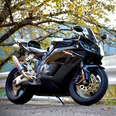 hns_mrx18's profile picture. 元RX8オーナー。cbr1000rr sc57/zrx400II /ガンプラ/仮面ライダー/キックボクシングも少々。群馬・栃木・埼玉・茨城