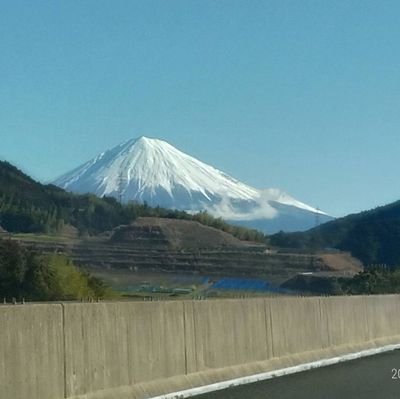 またもやアカウントが消えたので臨時で設定しましたので宜しくお願い致します🙇
URLへのお誘いはお断りしてます!