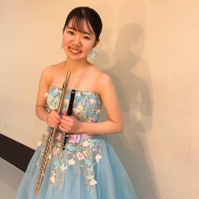 piccoloとflute 吹いています♪佐賀県▶▶東京音楽大学卒業 / 桐朋オーケストラ・アカデミー / ご連絡はDMまでお願いします📨♡