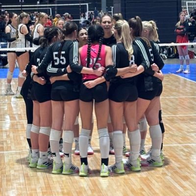 Kansas City's Premier Volleyball Club | 16 Black (16-1) | class of 2026 | Coach @cassierockers | Dynasty Recruiting @RecruitDynasty | @Dynasty_16Black