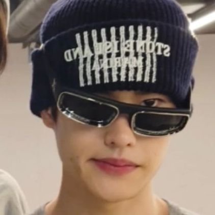 le3sohee's profile picture. move to @soheepdf