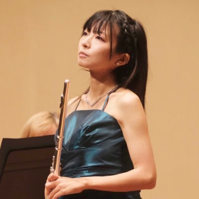 fluteeeeeri Profile Picture