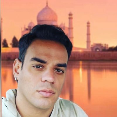 Kristal_Gandhi's profile picture. This is official account.