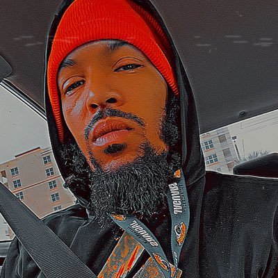 FilaYung's profile picture. Close mouth dont get fed