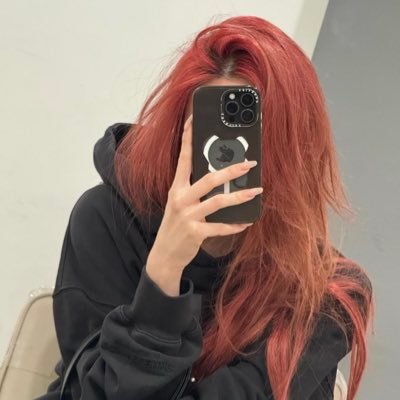ⓘ This user is stressed everyday about the future.