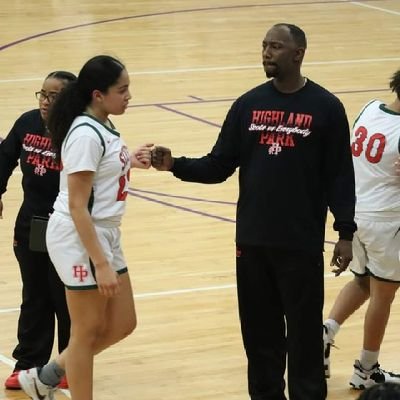 Husband🤵🏿‍♂️ Father👤 PE Teacher🗣Topeka Highland Park HS Head Girls Basketball Coach🏀 Kansas Wesleyan Alum• KWU HOF Inductee