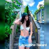 •🏳️🌈👩❤️💋👩|22♒️
•🇵🇷🇭🇳🇸🇻
lunamoonpoles
👇🏼Check out the rest of my content!👇🏼🌶️✨🌛