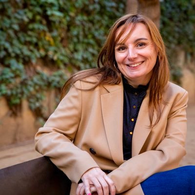 De l’Eixample. Doctora en Economia. Economia digital i noves tecnologies. Presidenta de la sectorial @JXCat_TIC i responsable d’organització a @JxCatEixample