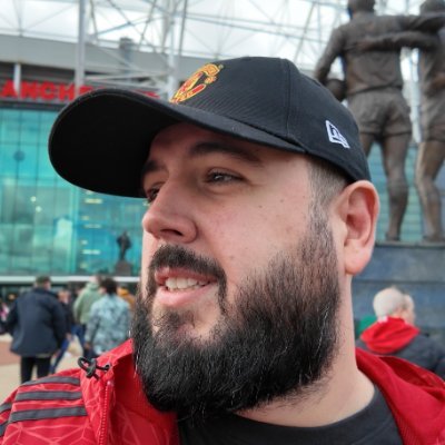 Manchester United Fan - Mancunian Born and Raised - Twitch Partner - EA Content Creator - GLAZERSOUT! #MUFC 

email: ash@ashmeppers.com