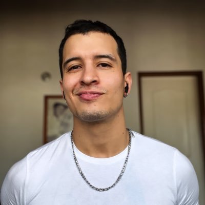CesarNav94's profile picture. Psicólogo  🧠 e Ing. de software 👨🏼‍💻 Desarrollo productos digitales para Salud Mental. Los hechos construyen el mundo, las opiniones lo forman.