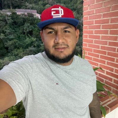 jhonnyale12's profile picture. 