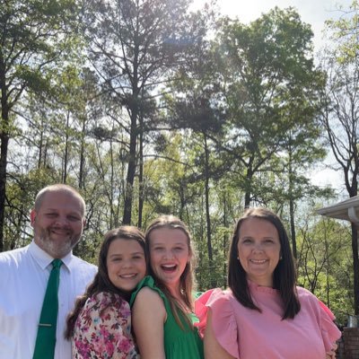 Husband/Father/ Principal Tallassee High School/2021 Alabama APOY/President of AASSP District IV/Love my family and my job #tallasseepride