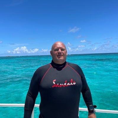 Providing Scuba Diving Instruction, Certification, and Dive Buddy services confidentially and discreetly to celebrities, pro athletes, and Corp Execs.