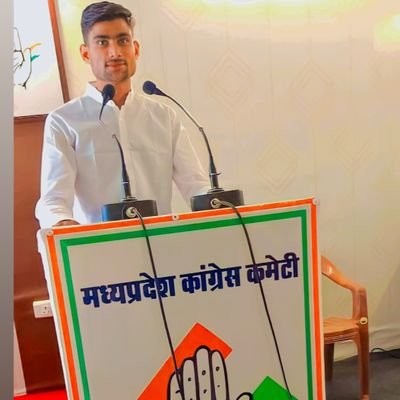 जिला उपाध्यक्ष युवा कांग्रेस 🇮🇳
जय कांग्रेस विजय कांग्रेस 

i am fan
राहुल गांधी जिंदाबाद