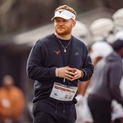 Defensive Analyst - DB’s @texasfootball #HookEm