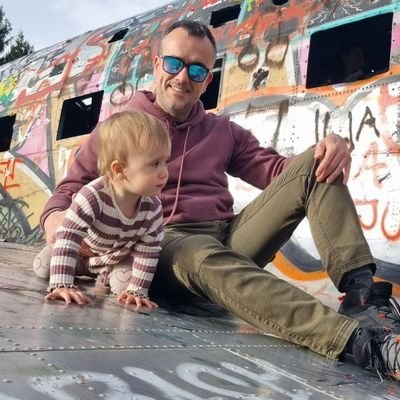 TonciLucin's profile picture. Lasciate ogne speranza, voi ch'intrate. Lawyer