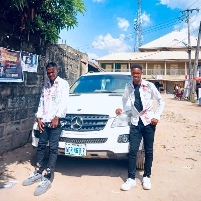 orezi80028's profile picture. 