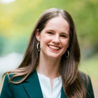 Courtney Hill (@courtneyleahill) 's Twitter Profile Photo