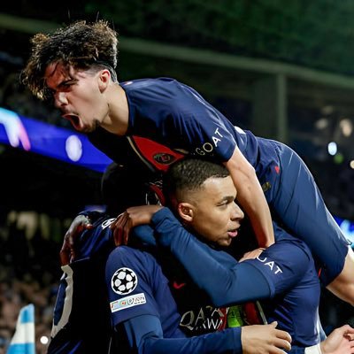 Insta : Bilal.kfln                                                  ICI C’EST PARIS ❤️💙