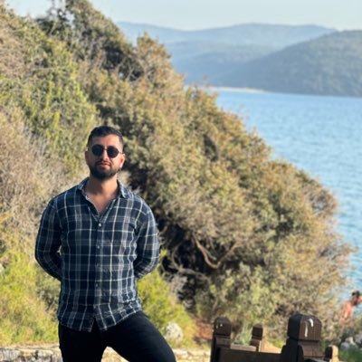 mir_avci's profile picture. 