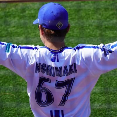 野球アカウント⚾
DeNAベイスターズ→西巻賢二
ロッテ→中森俊介
ジャイアンツ→中山礼都、橋本到     
西巻くんを追って2023年からDeNA見始めました🐹西巻くんが野球してる姿を見ることがなにより幸せ🩷
無言フォローはフォロバしません🙅