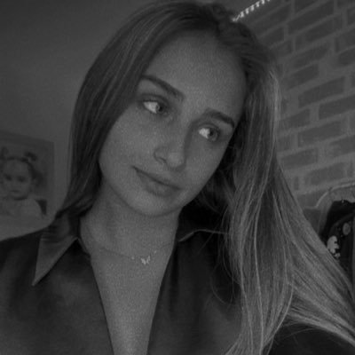 _luanapatricia_'s profile picture. 15 august ||