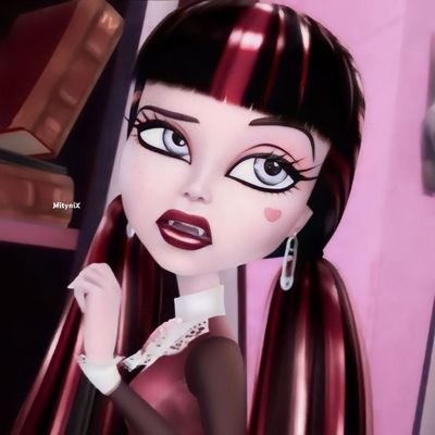 Your favorite local vampire!|Main: @Offical_Jester |Donate to your local blood drive for sexy vampires!|Monster High & horror enthusiast|#dolltwt