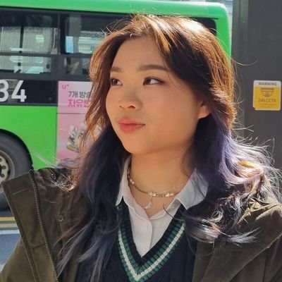 author of LOVE, GODS AND SINNERS (@firstinkbooks/@panmacmillan 2026) 🇸🇬🇬🇧 ⚔️ boba for everyone if i get movie deal. rep: @lucyirvine93