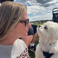 Elizabeth (@dill_bryces_mom) 's Twitter Profile