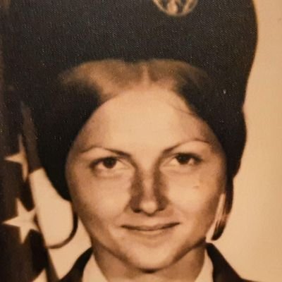 Sgt Sheila N Davis 🇺🇸 USAF Ret Antifa cop 🇺🇦💙