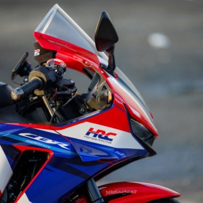 カローラスポーツとCBR600RR乗ってます！ Canon R6 MarkⅡ; Instagram: https://t.co/5pyAREud2b 🦋:https://t.co/jYRea5gPtI