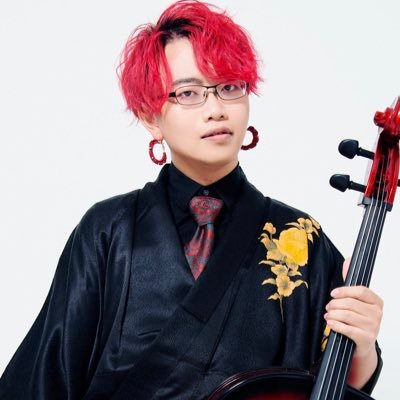 ◆職業: 超プロデューサー ◆Cello/ Composer/ Lyricist/ Scenario ◆株式会社Studio Goshu代表取締役 @StudioGoshu ◆Shamisen x Cello 