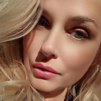 leebee19333's profile picture. I’m a liberal Democrat fighting for our democracy. BLM Bipolar 1 discussion. please don’t DM me. Get to know me in public first.AA member