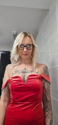 Polish Milf,wife and mom. I like posting sexy pictures and videos🔞 ,and I hope you enjoy 🥰
Here is everything you need OF 
@hotagnes14