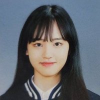キムアヤカ (@liz__a05) 's Twitter Profile