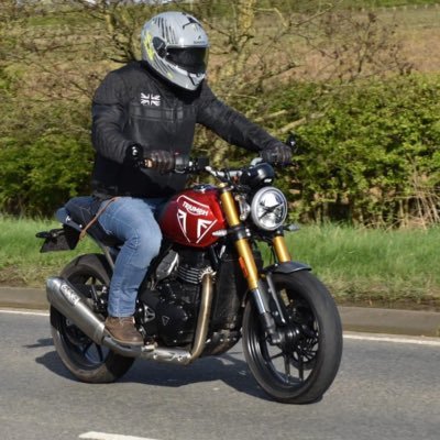 riding a Triumph Speed 400. want to get me a 1200 to sit besides it in the garage! Enjoy some BSB, WSBK, MotoGP & the TT