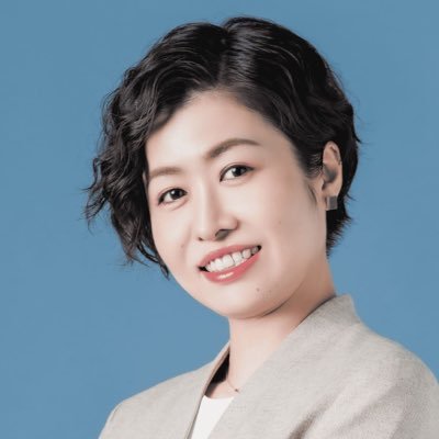 言葉からよそおいを整える-yosooi.lab代表|Web活用支援、記事企画・執筆、メディア企画などをしてます|独立←Webライター/ディレクター←サロン(ヘアメイク兼エステ)|美容・医療・ヘルスケアなど、表現に法規制がある分野も多数サポート|毎週金曜日に読み物noteを更新