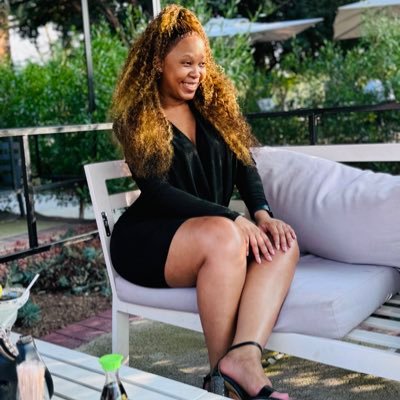 QhamaMagopeni's profile picture. 